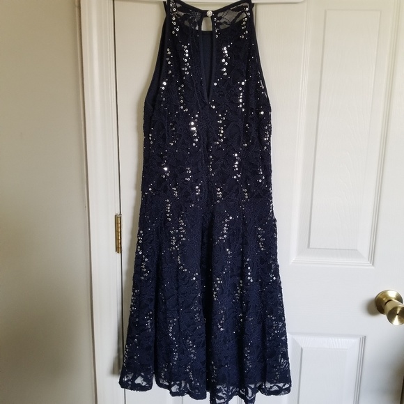 Lace sequin cocktail dress - Picture 3 of 4